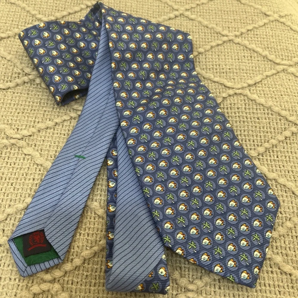 Vintage Tommy Hilfiger Blue Palm Tree Fish Print 100% Silk Men’s‎ Neck Tie Good
